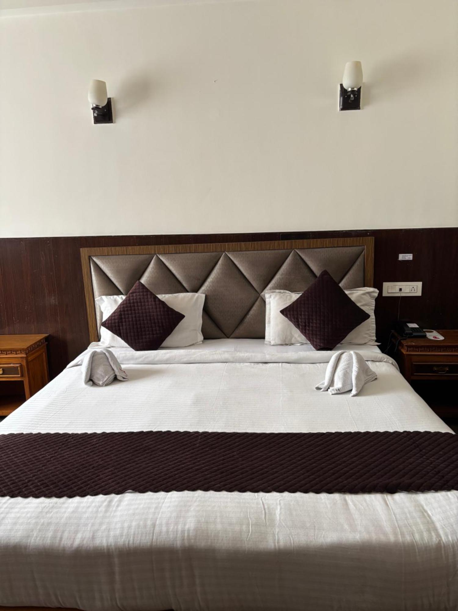 Hotel Kasturi Palace & Restaurant Darjeeling Darjeeling  Buitenkant foto