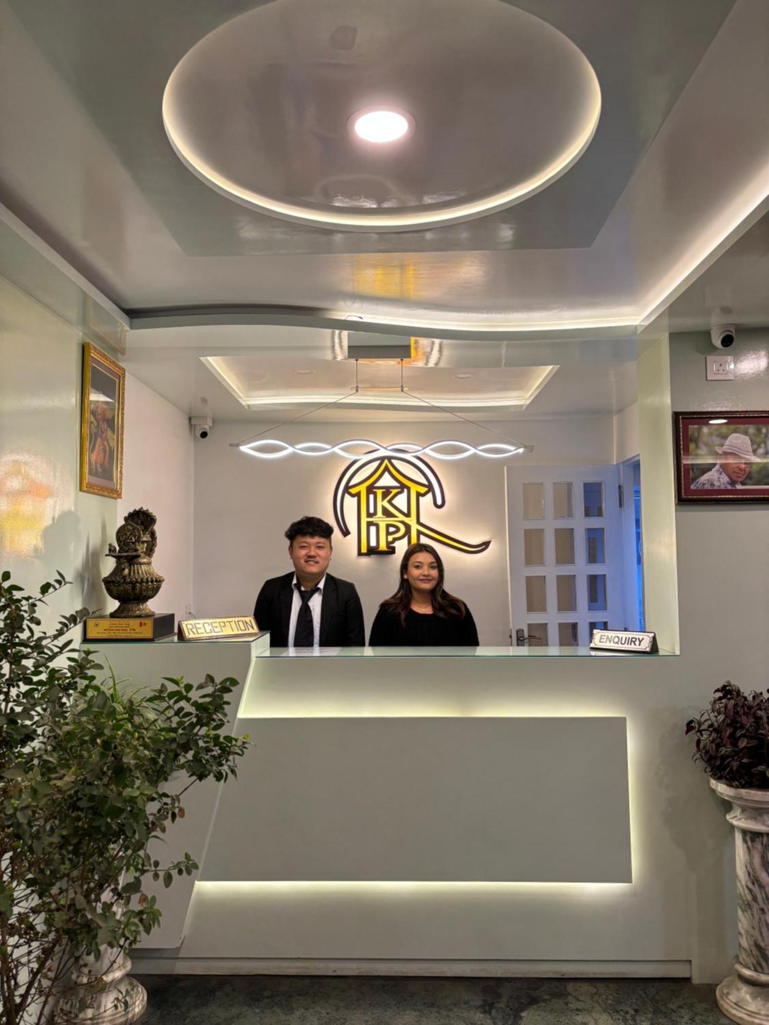 Hotel Kasturi Palace & Restaurant Darjeeling Darjeeling  Buitenkant foto